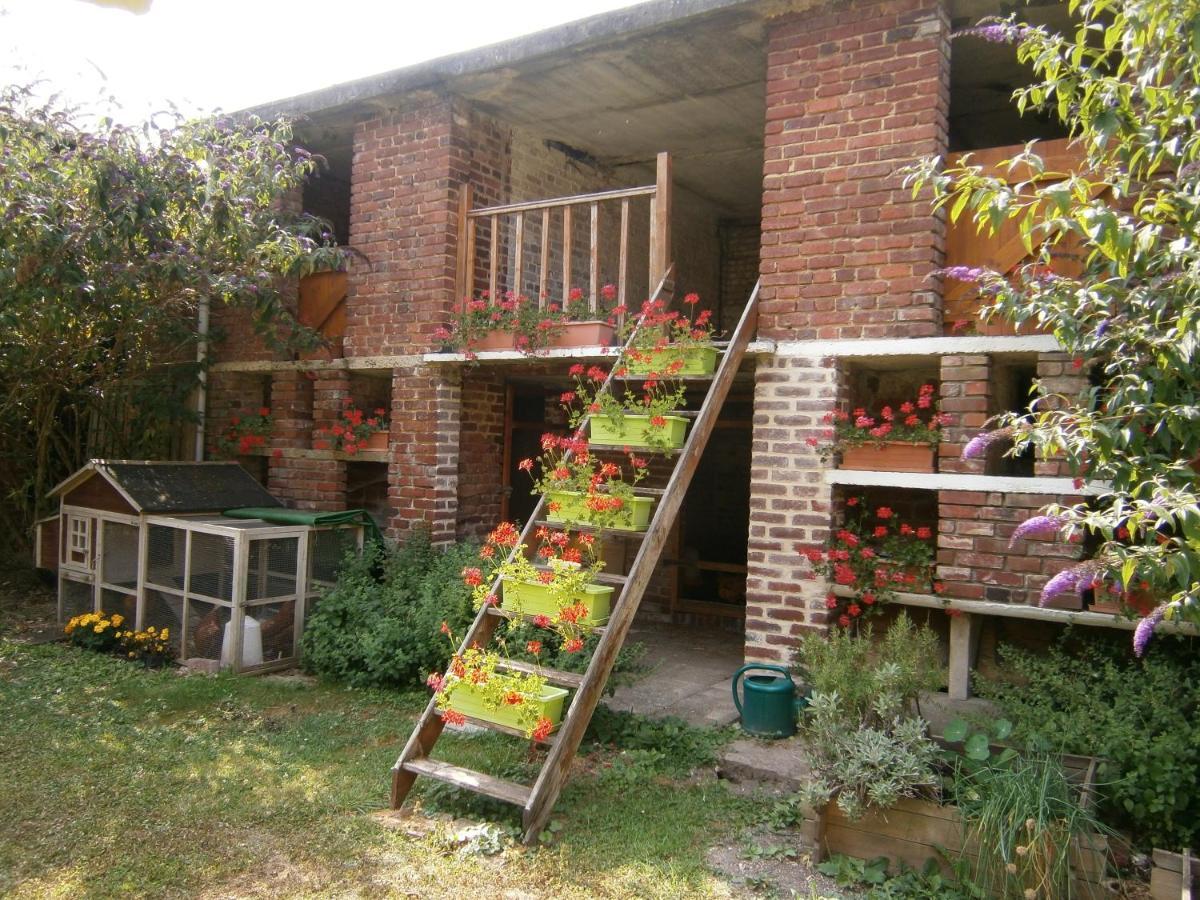 Bed and Breakfast Aux Sources De L'Ancre Miraumont Esterno foto